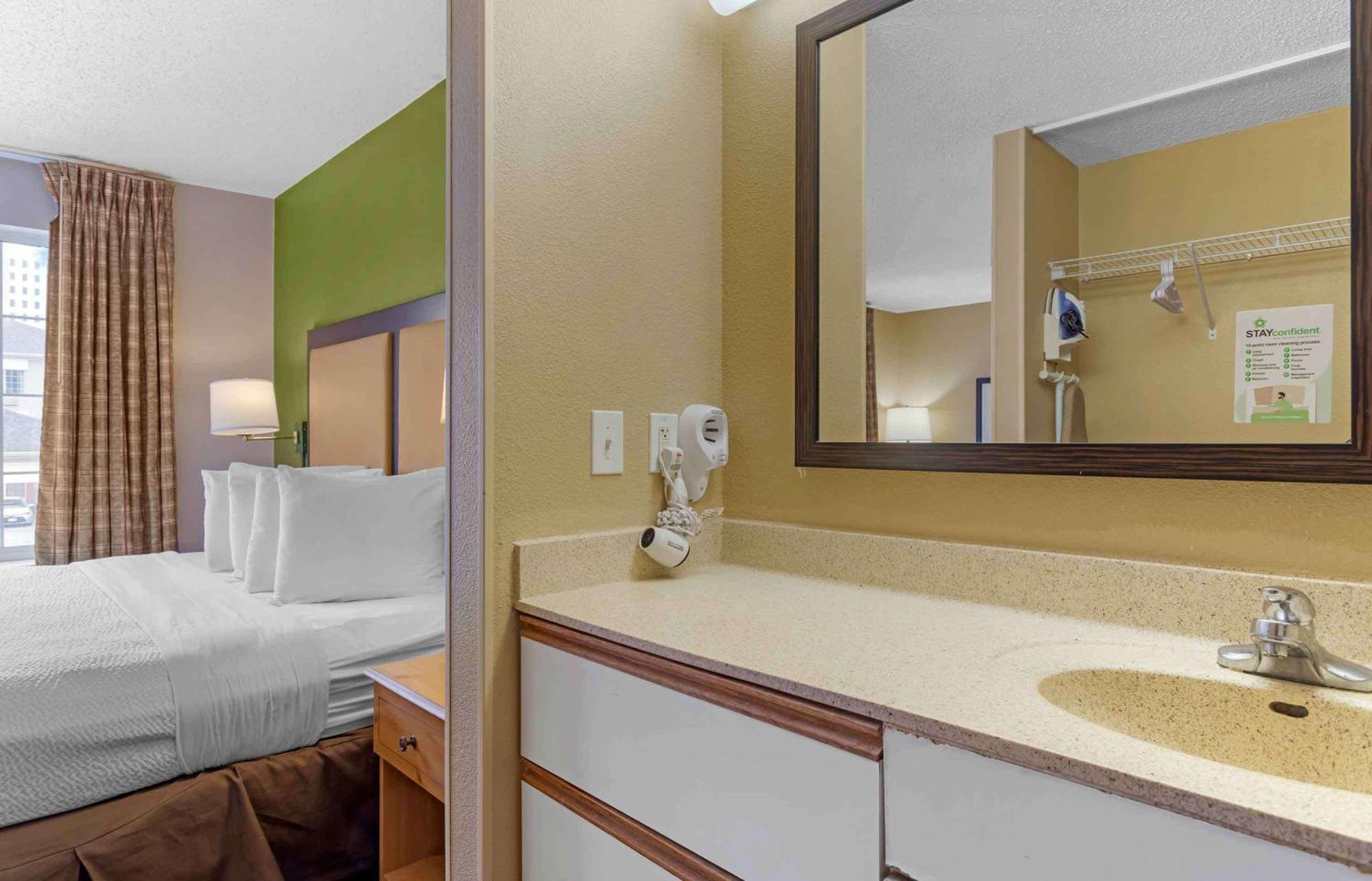 Extended Stay America Suites - Houston - Galleria - Uptown Exterior foto