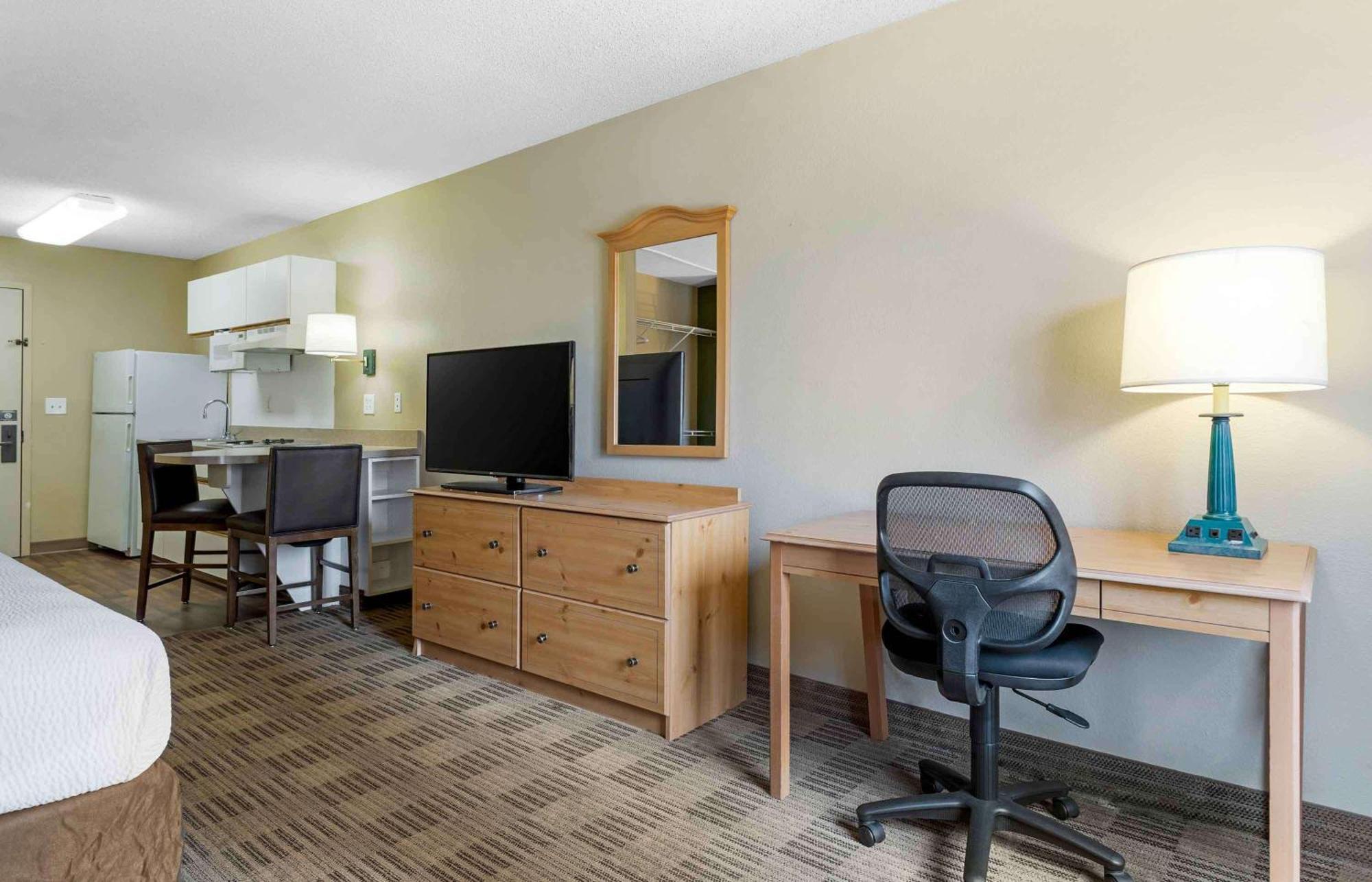 Extended Stay America Suites - Houston - Galleria - Uptown Exterior foto